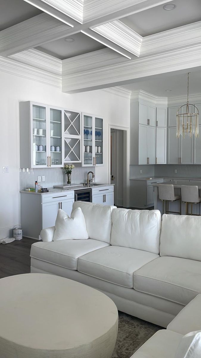 Cabinet Refinishing for GEOS Painting in New Braunfels, TX