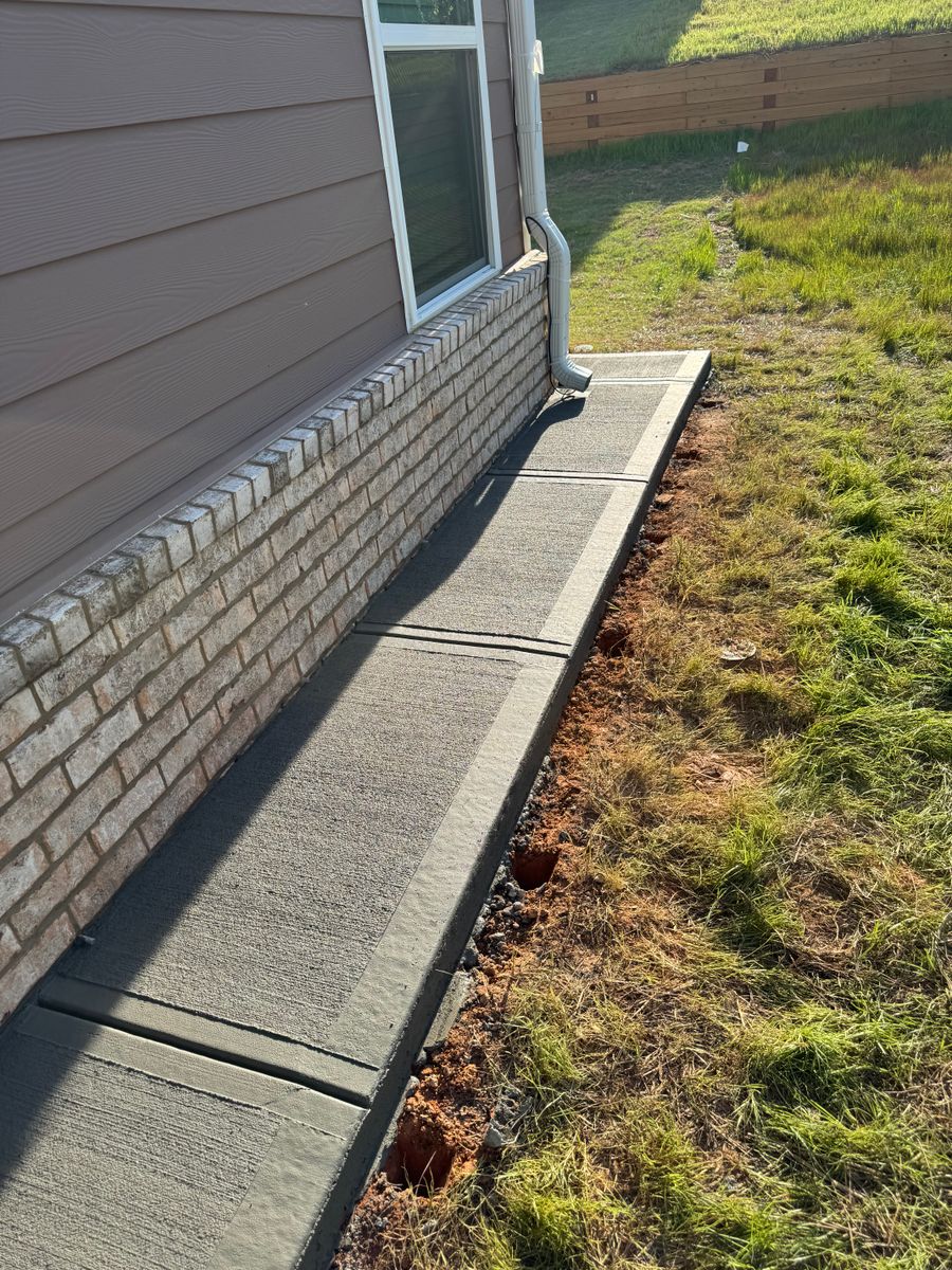 Sidewalk Installation for Compadres Concrete in Griffin, GA