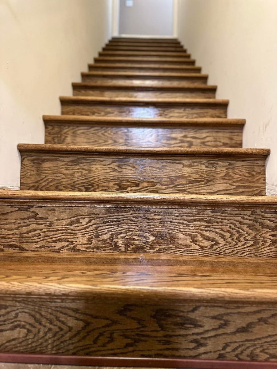 Hardwood Floor Installation for DV Flooring Company LLC in High Ridge, MO