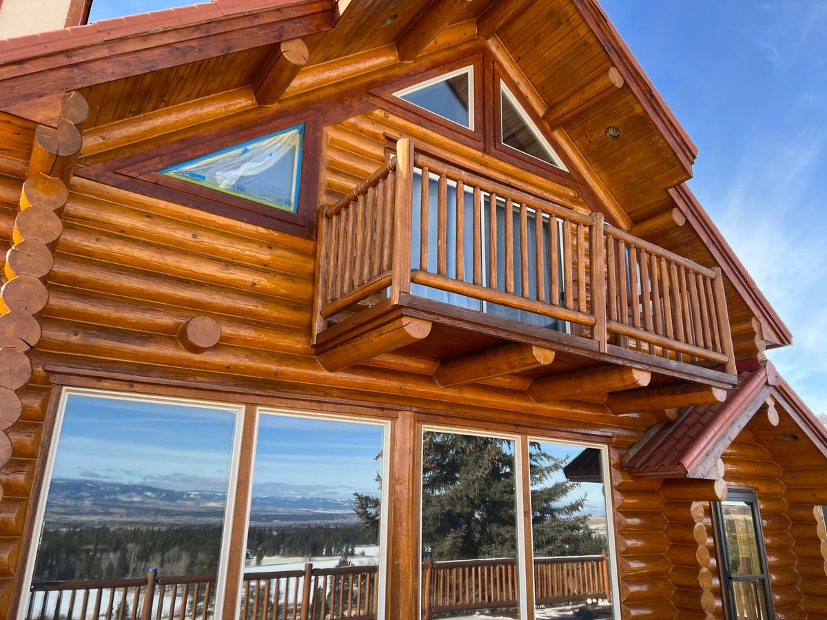 Staining for True Blue Logworks LLC in Corvallis, MT