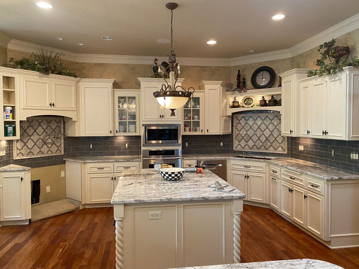 Stone for Jays Tile Styles LLC in New Berlin, WI