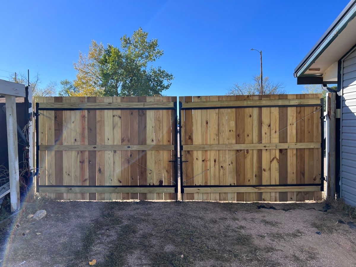Fence Installation for DS Industries in Gillette, WY