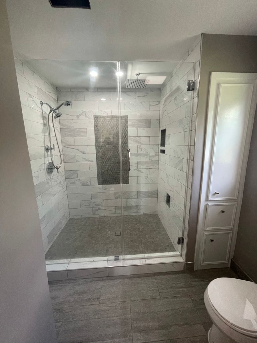 Bathroom Remodeling for Alpha Contracting Services in Katy, TX