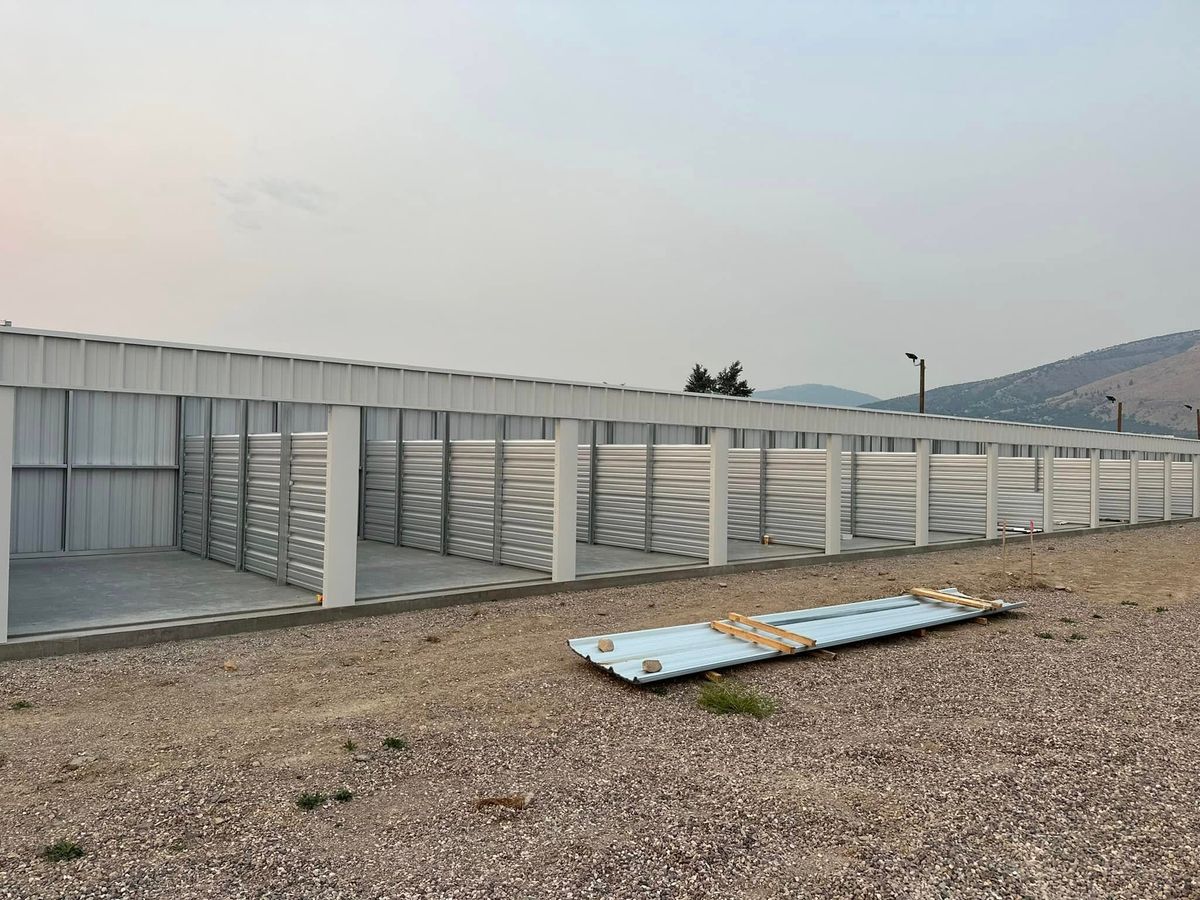 Metal Roofing for Diaz Roofing in Blackfoot, ID