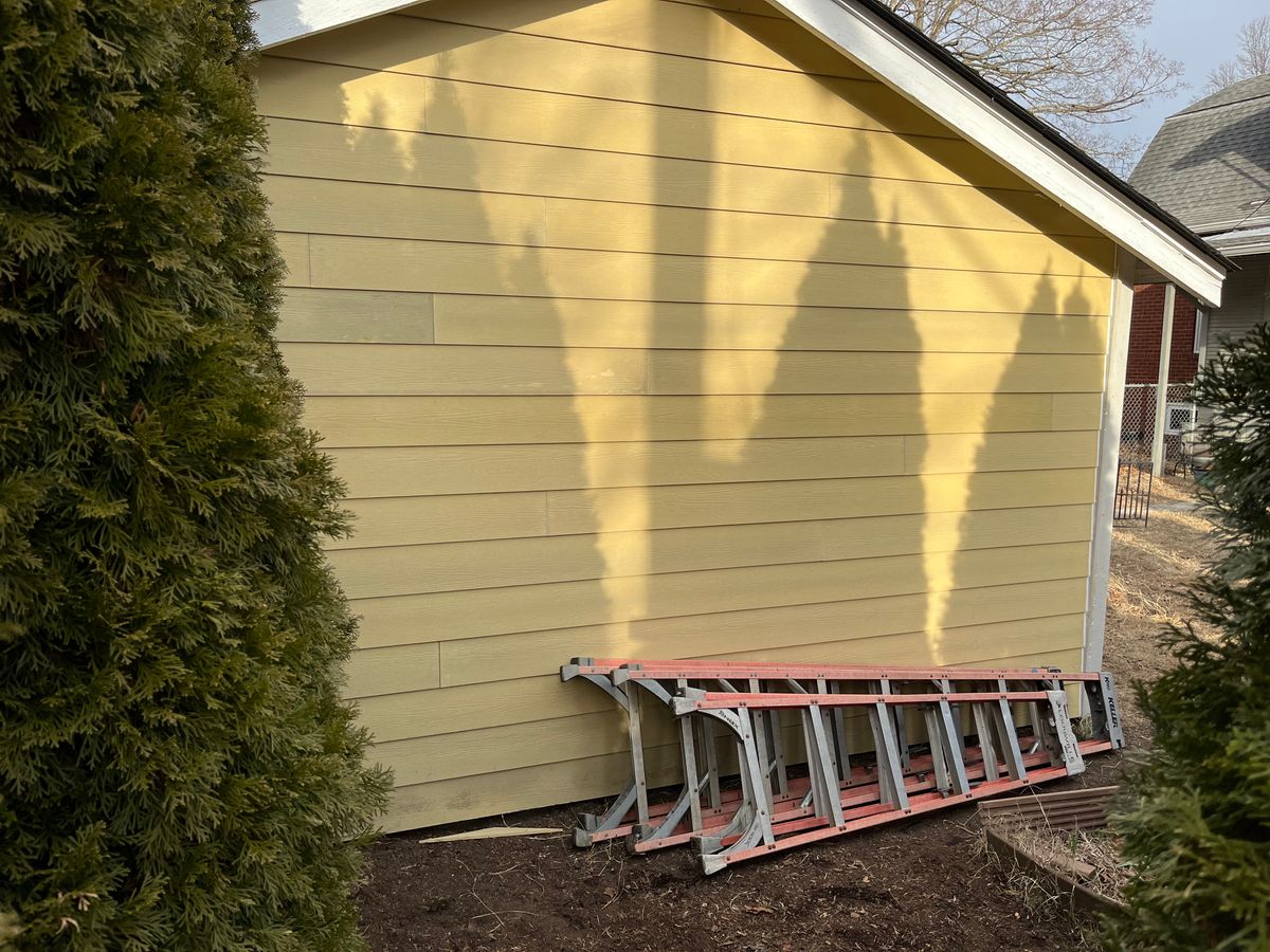 Vinyl Siding for CM Construction in Erwin, TN