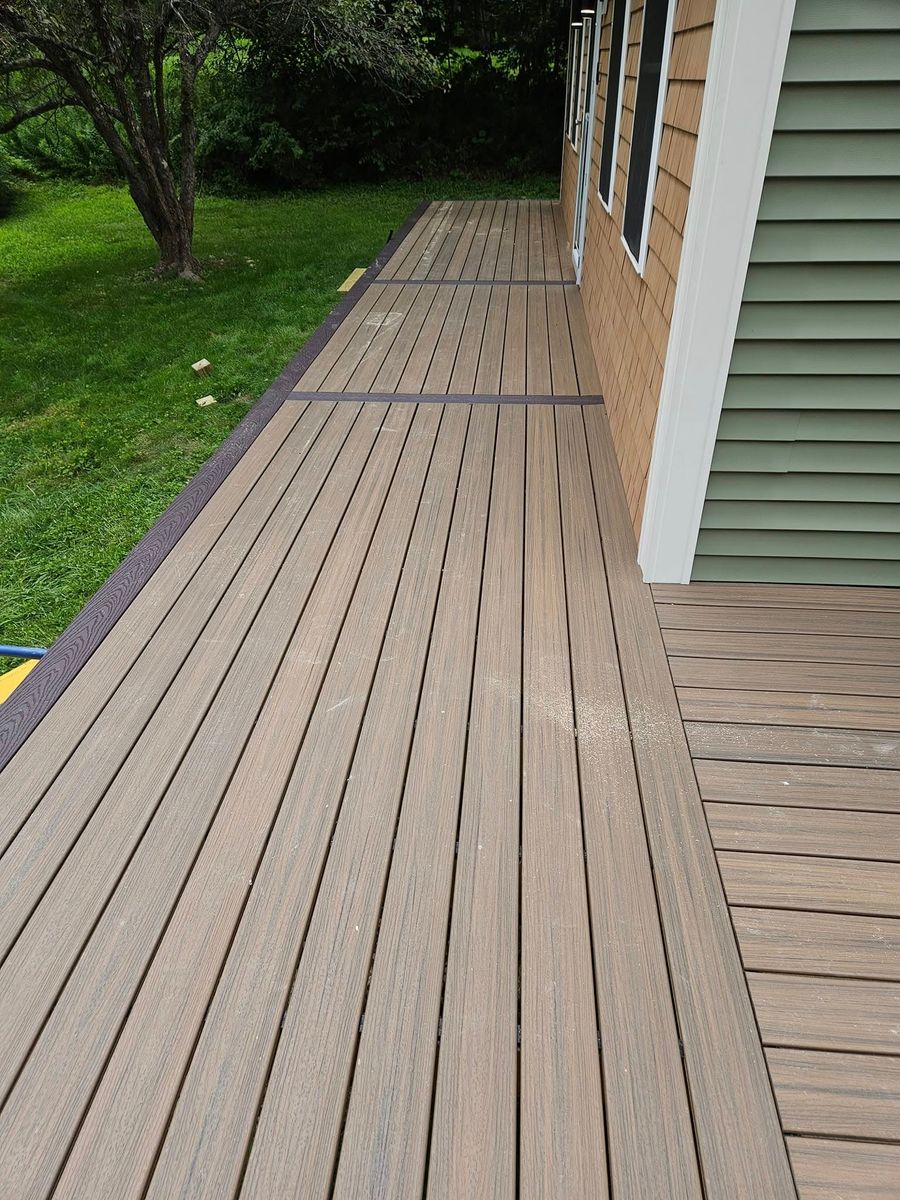 Deck & Patio Installation for Jetstream Construction in Gorham, ME