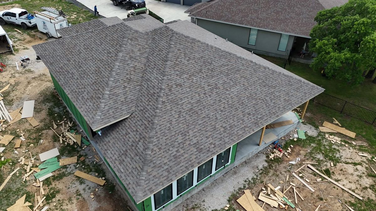 Roof repairs for Barcenas Roofing & Remodeling in San Saba, TX