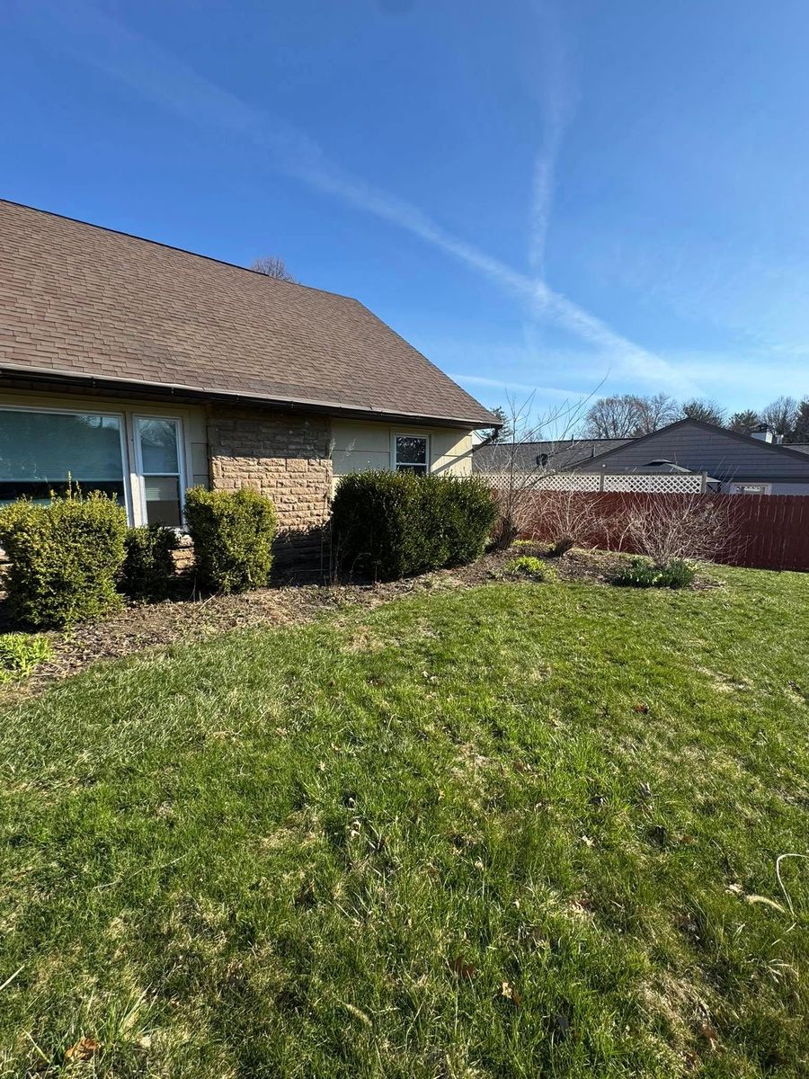 Lawn Maintenance for McKenzie's Landscaping in Shelby County, OH