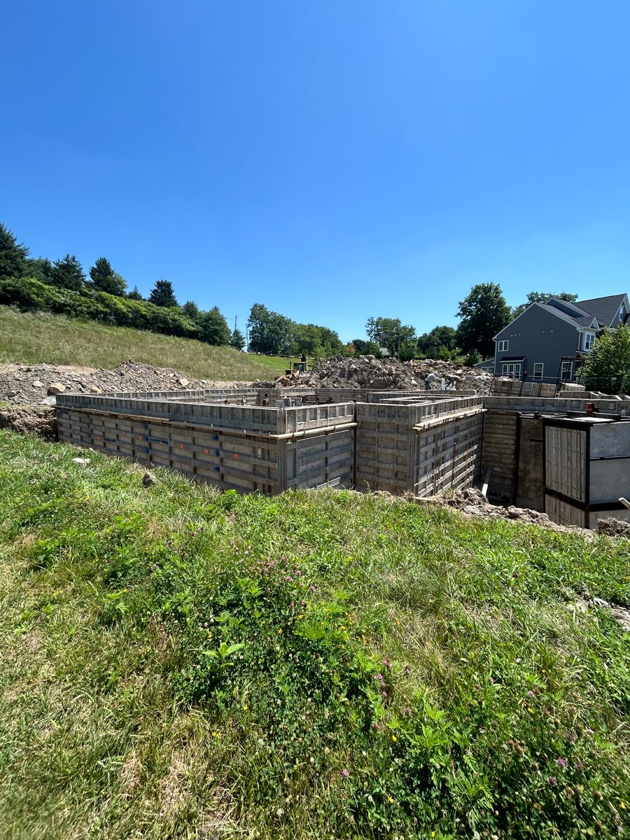 Poured Concrete Walls for Hanula Concrete Pumping in Pittsburgh, PA