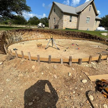 Concrete Construction for King Services in Seguin, TX