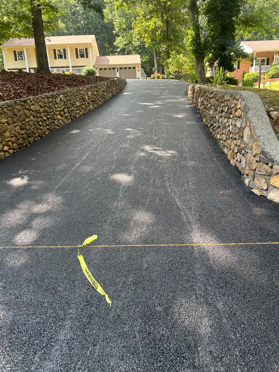 Asphalt Driveways for James R Carter Paving in Roanoke, VA