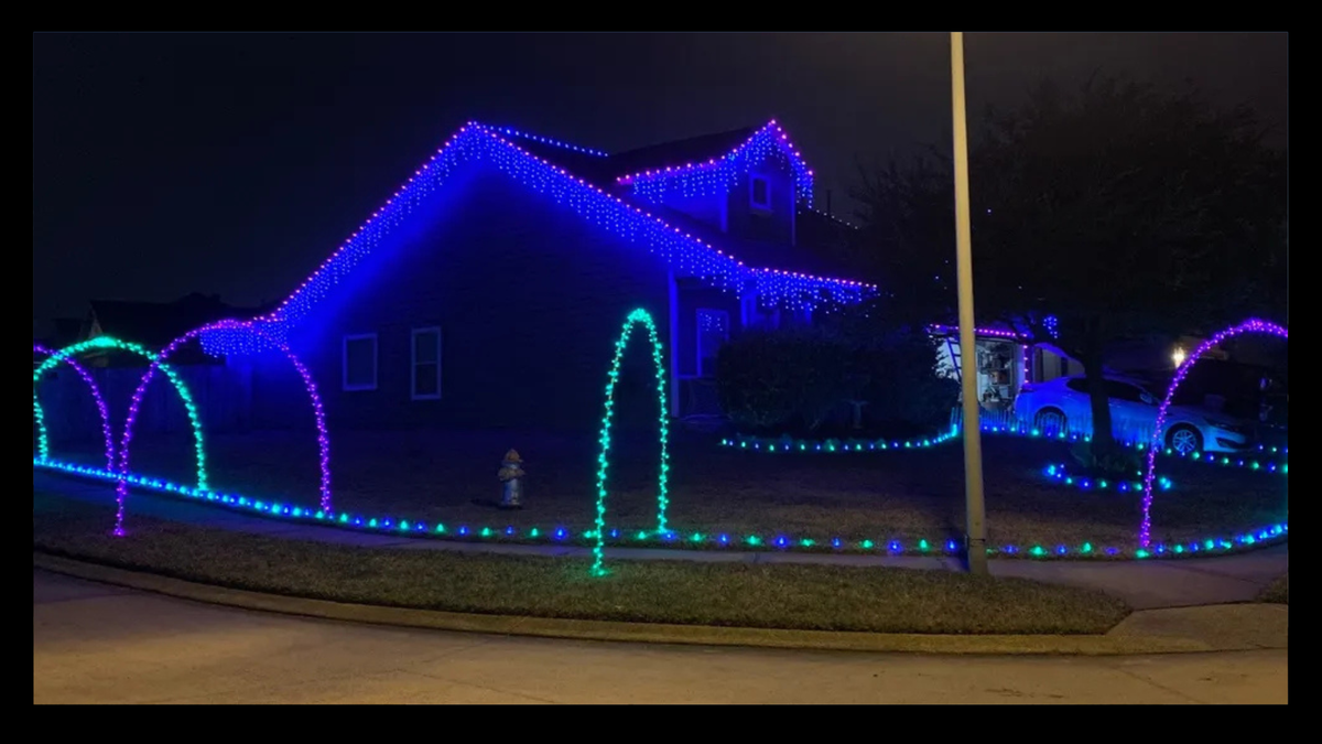  Christmas Lights Maintenance for North Star Lighting in Conroe,  TX