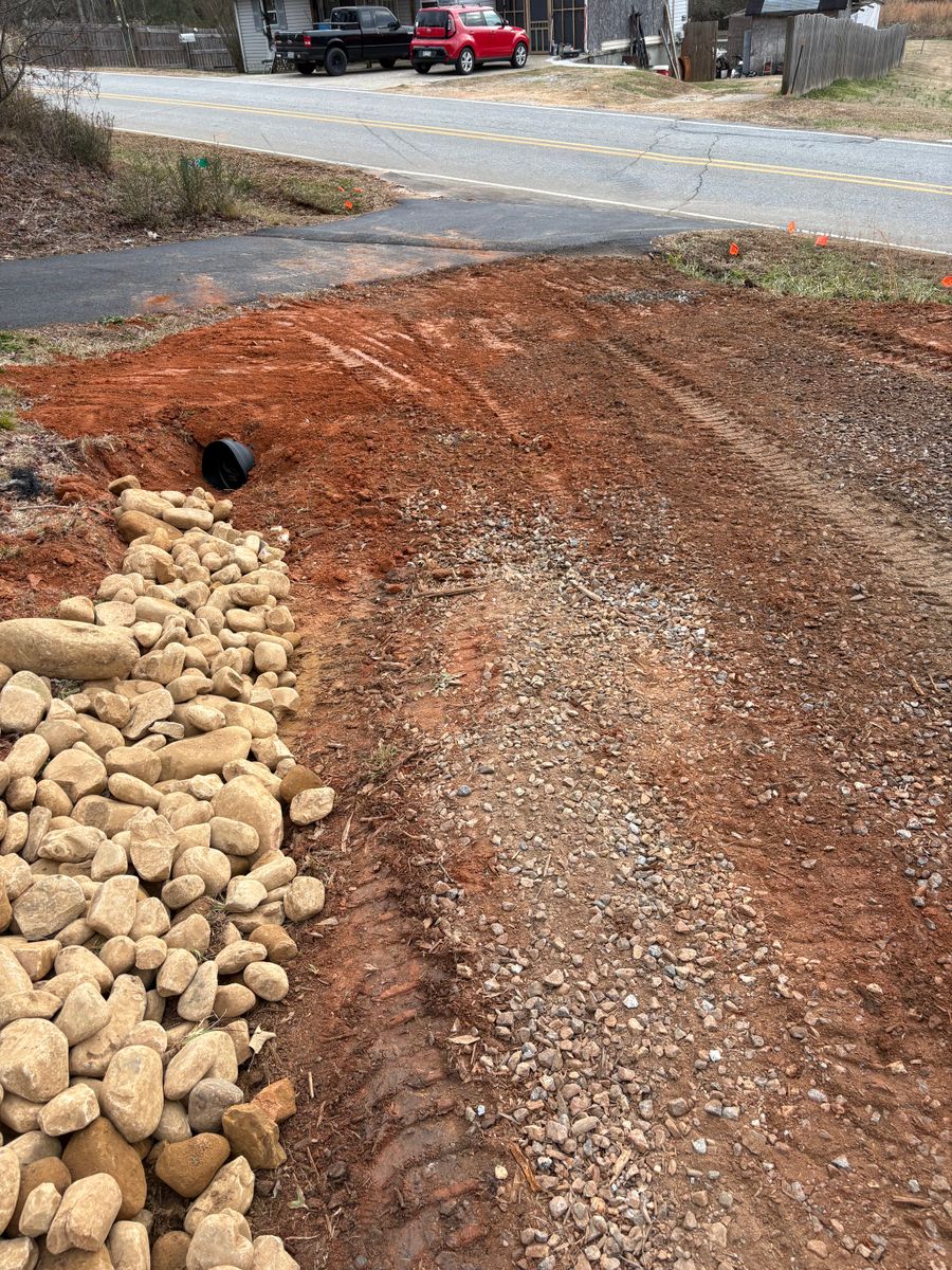 Rock Beds & Sod Installation for Taylormade Lawn Management in Clarkesville, GA