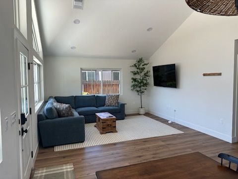 Custom Home Construction for Robert James Smith Construction in Lake Isabella, CA