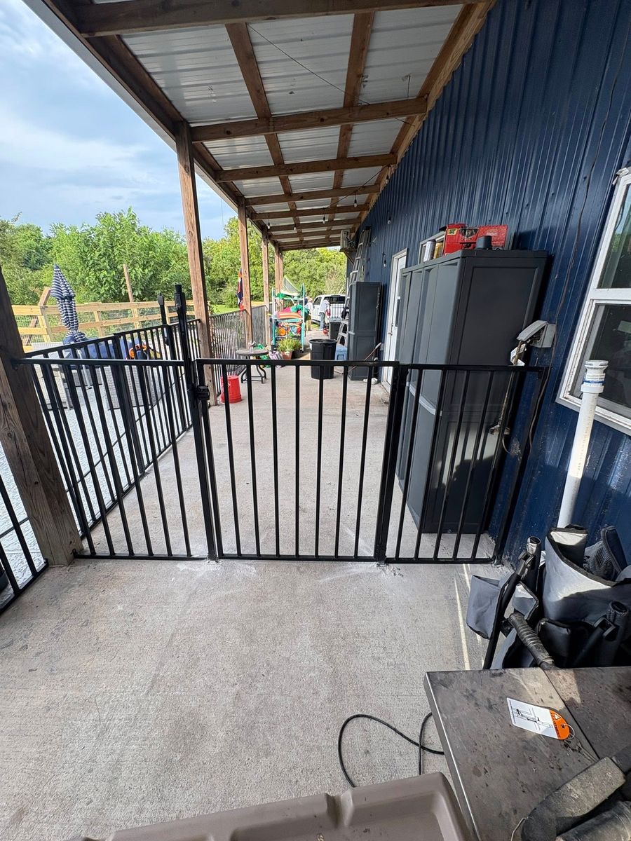 Gate Installation for Longhorn Fence & Land Development in Webster, TX