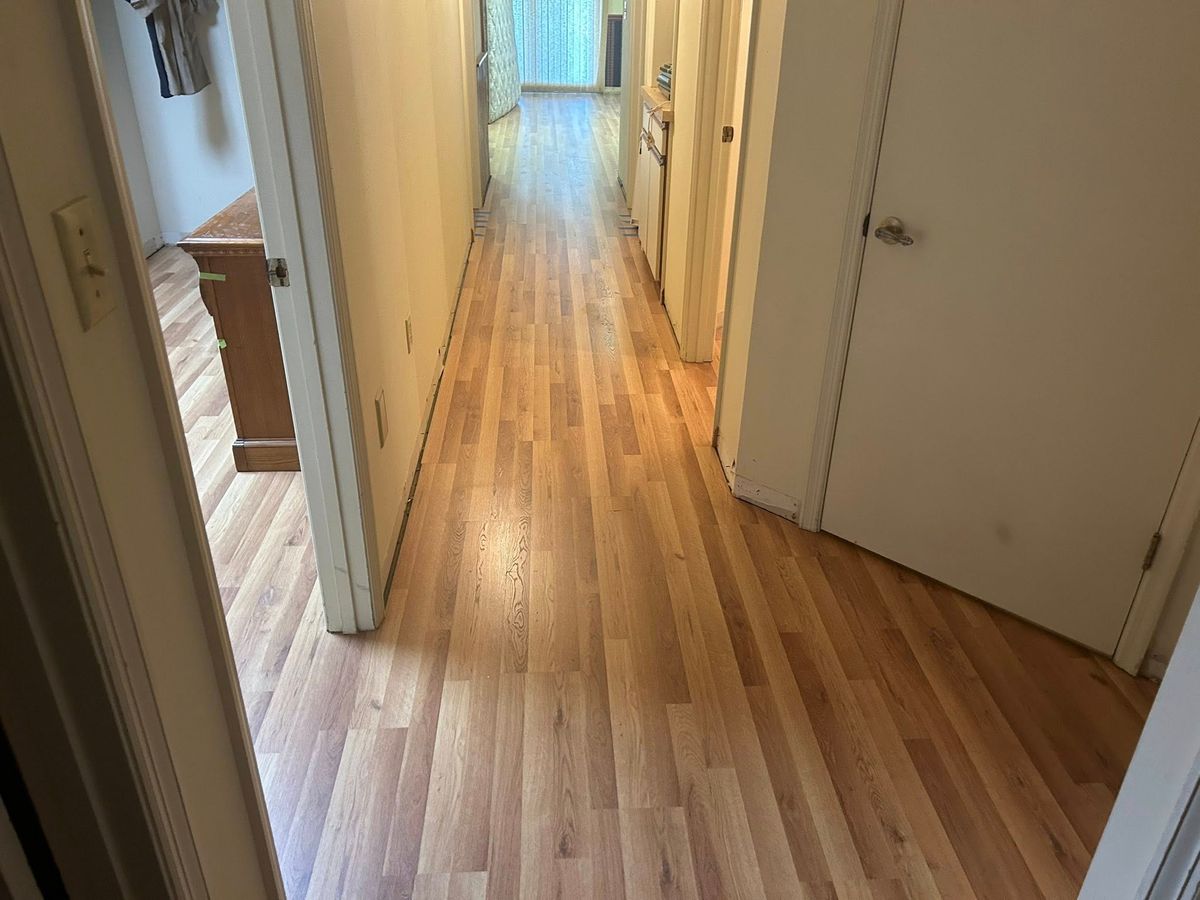 Floor Installation for T&L Flooring in Clinton, TN