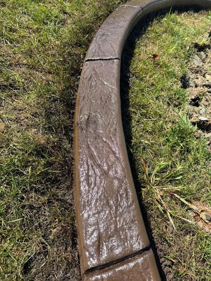 Landscape Curbing for Dust Till Dawn Lawn in London, Kentucky