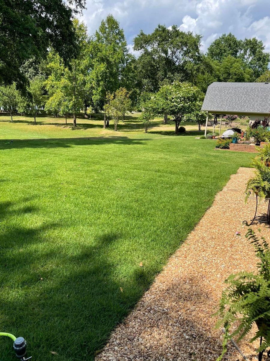 Landscape Installation for Peach State Landscaping in Hartwell, GA