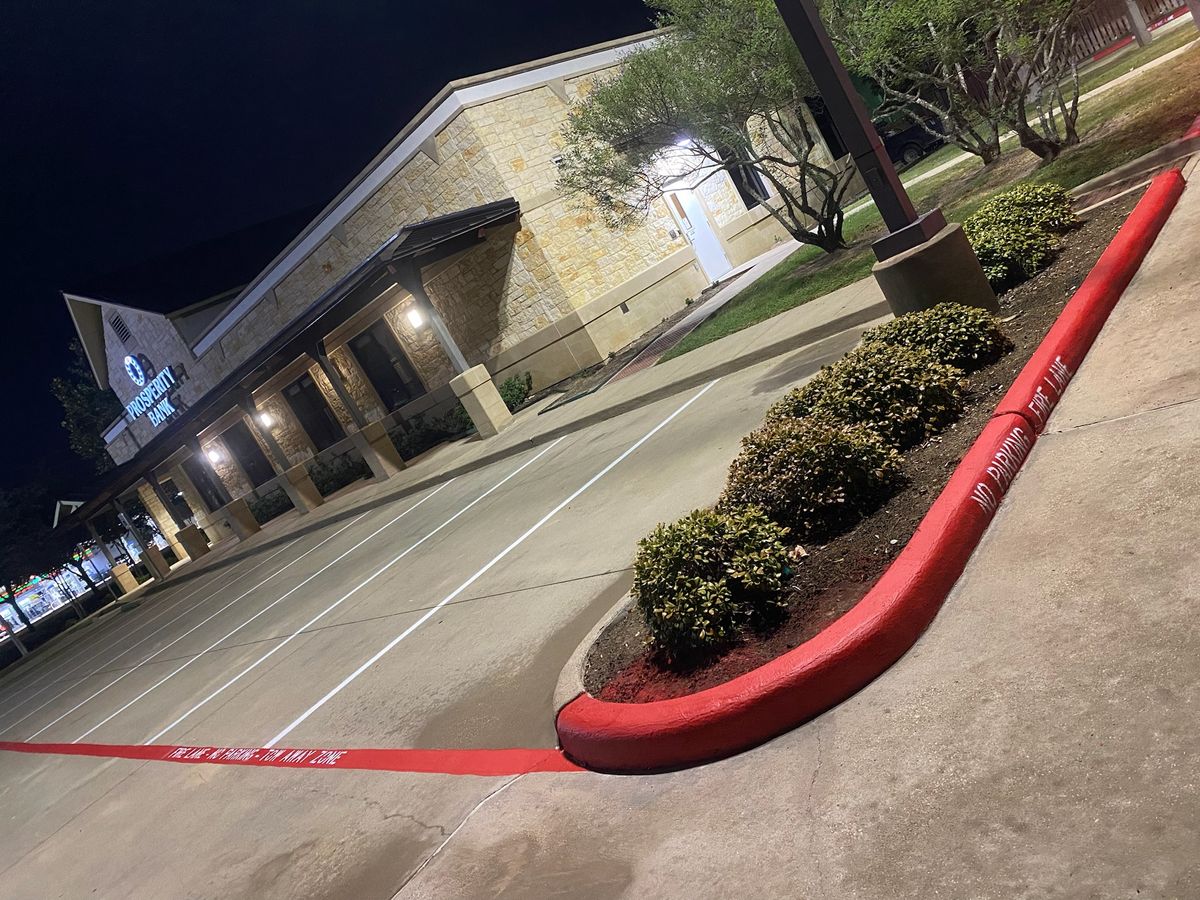 Parking Lot Re-Striping for Power Pressure Wash in Houston, TX