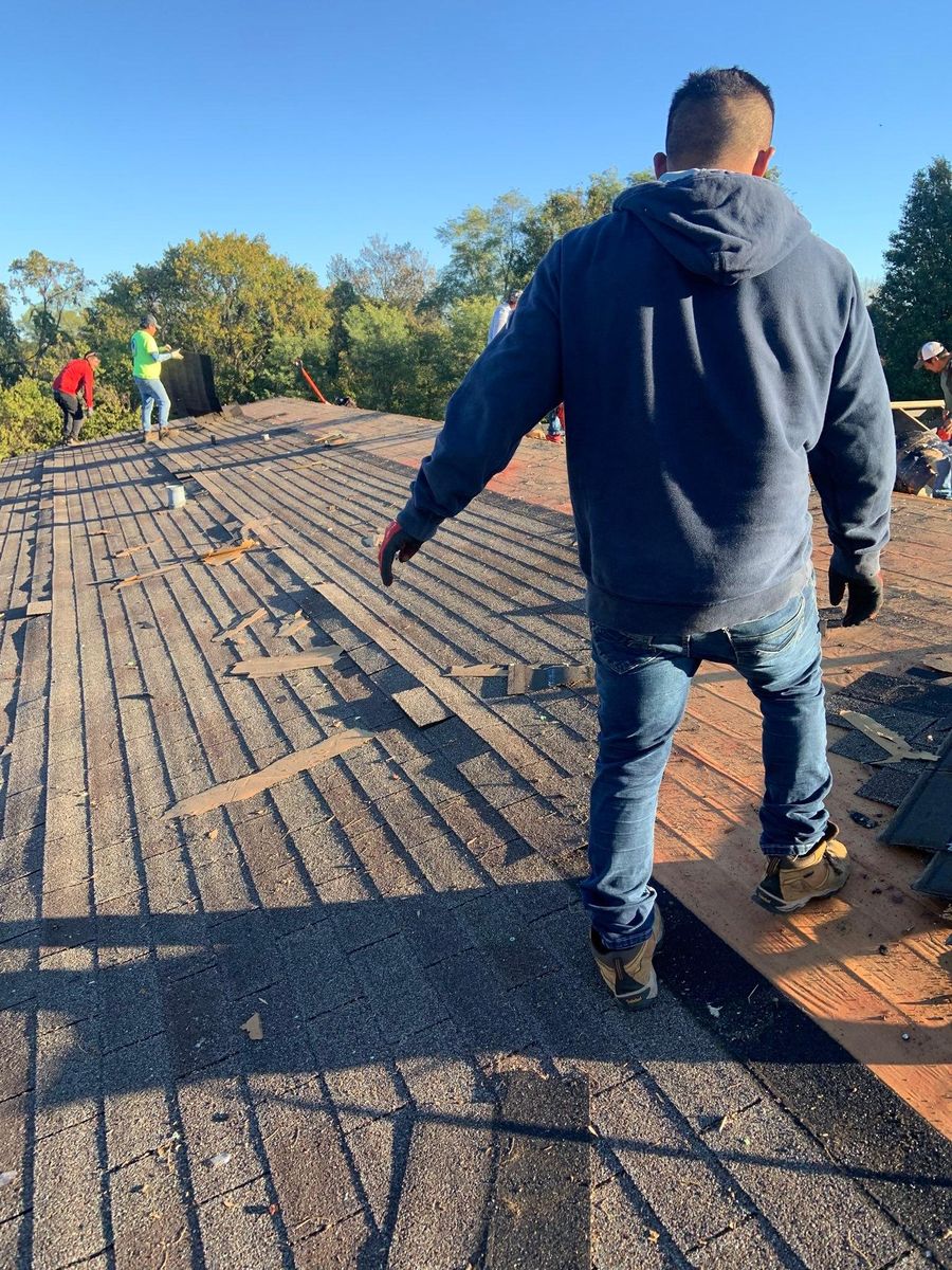Roofing Replacement for Primetime Roofing & Contracting in Winchester, KY