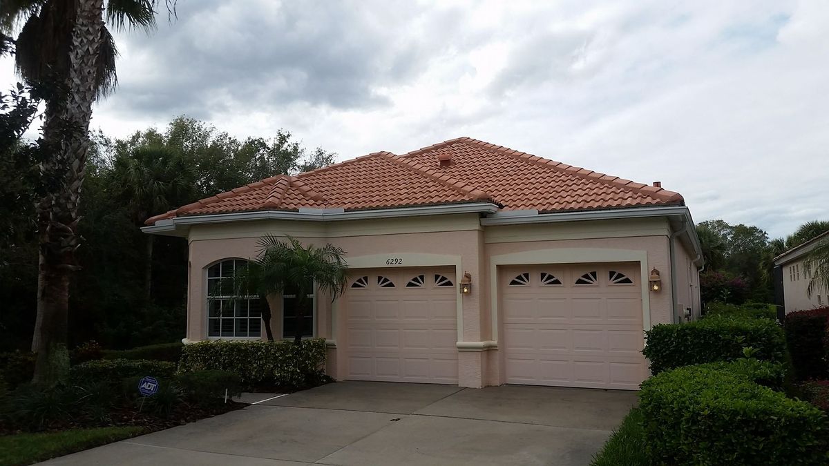 Home Softwash for Blue Stream Roof Cleaning & Pressure Washing  in Tampa, FL