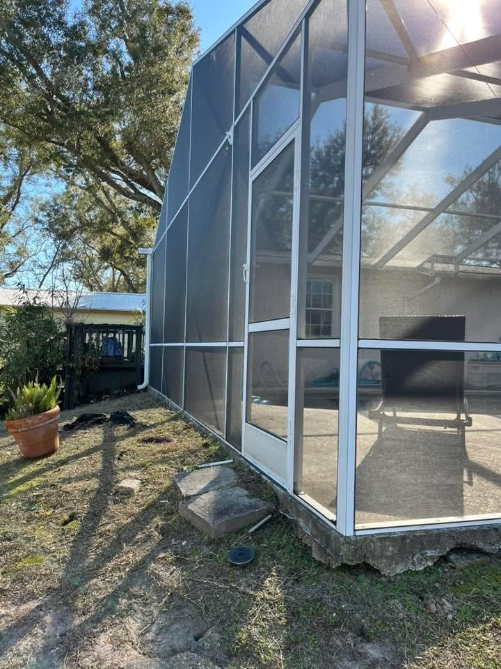 Screen Installation for Dampier Screening in Bonifay, FL