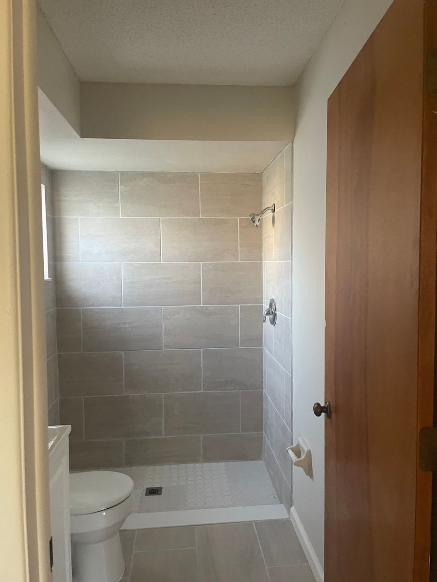 Bathroom Renovation for Spirit Enterprise Construction in Tampa Bay, FL
