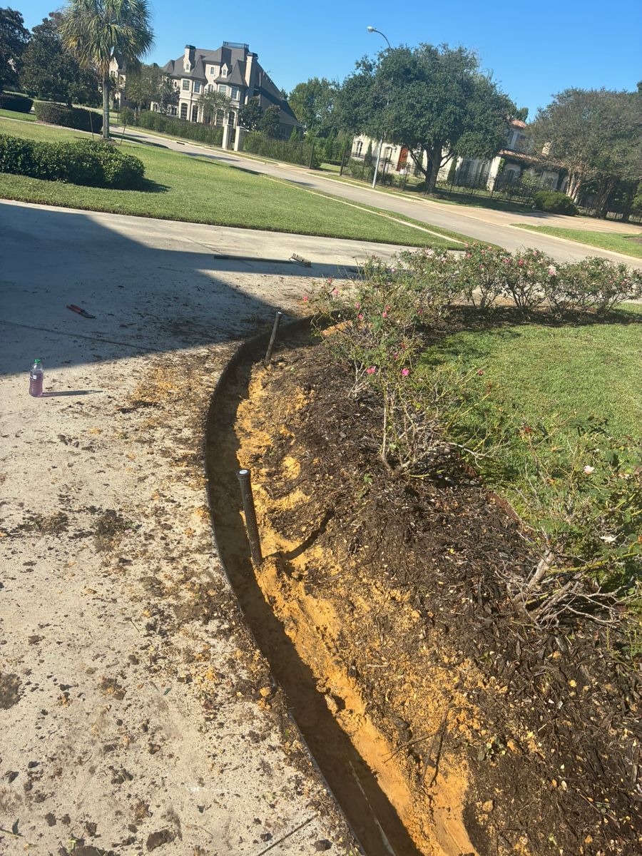 Fall Clean Up for Texas Vision Lawn & Landscape in Beaumont, TX