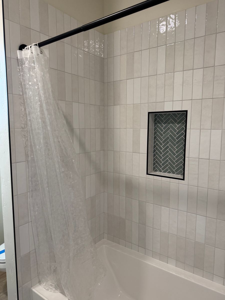 Bathroom Tiling for Dakota Tile & Stone in Belle Fourche, SD