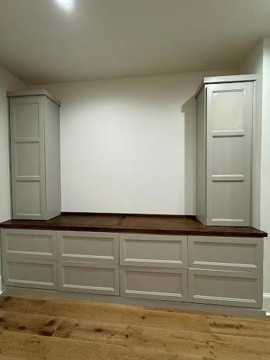 Kitchen and Cabinet Refinishing for Kingsmen Painting in Simpsonville, SC