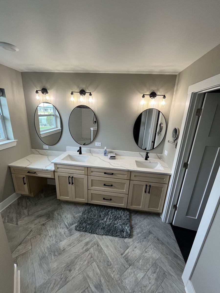 Custom Home Renovations for Kamps Construction in Beecher, IL