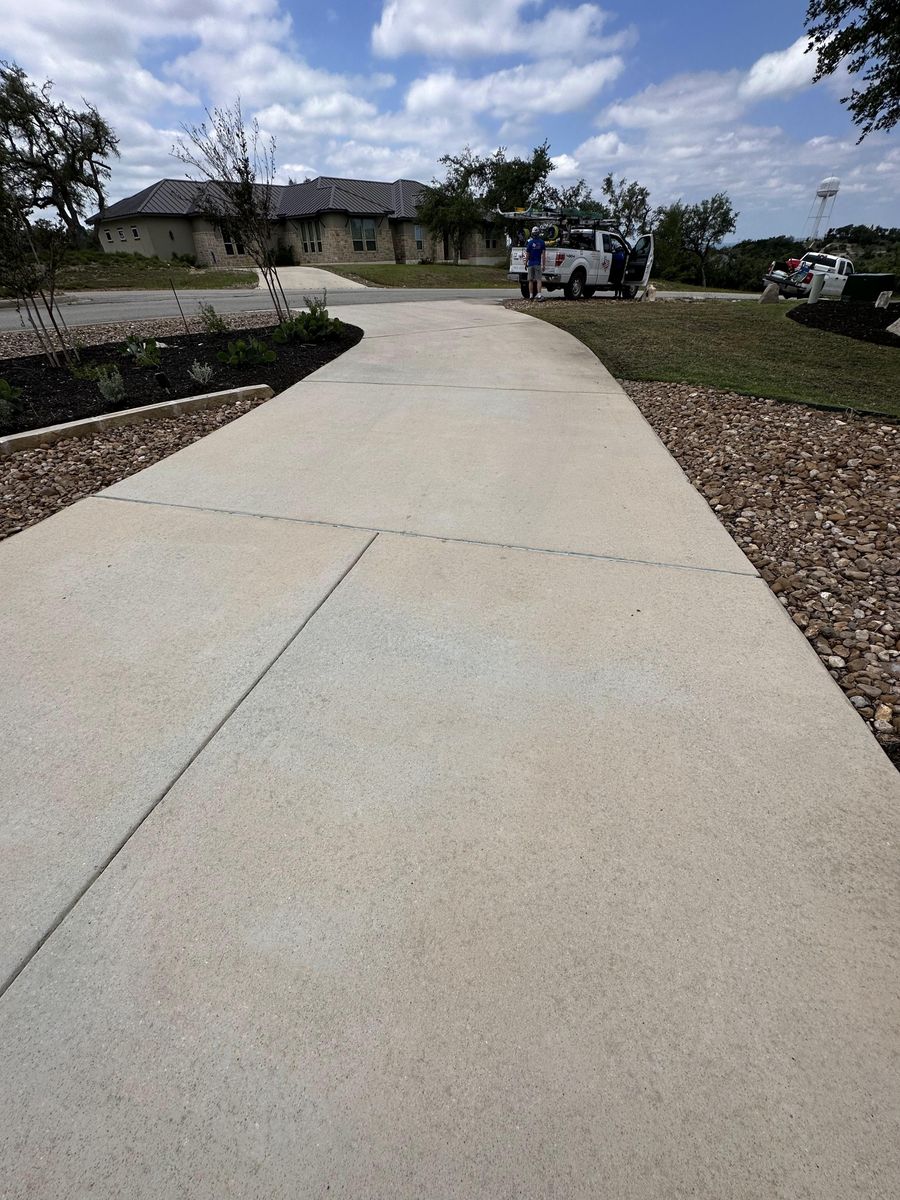 Pressure Washing Services for Patriot Window Cleaning  in Canyon Lake, TX