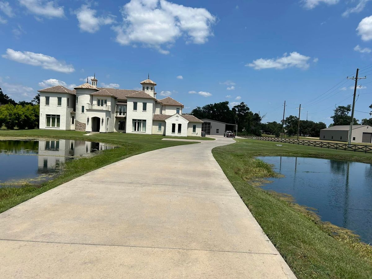   Pressure Washing for Pierce Commercial in Lafayette, LA