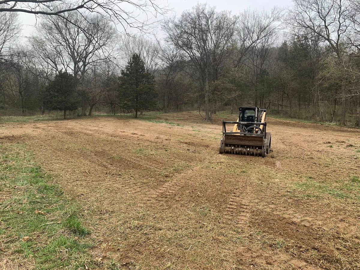 Excavation for Oaks Excavating in Lyles, TN