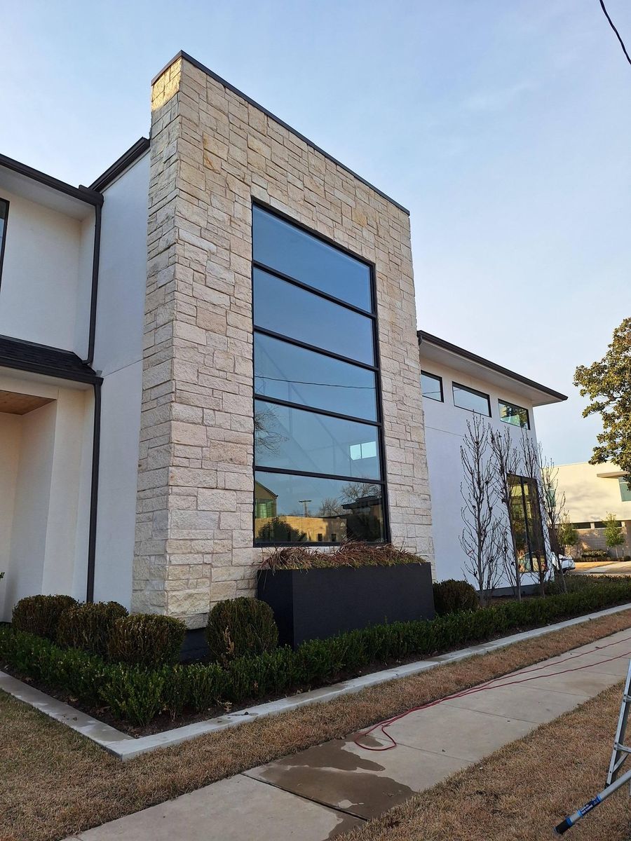 Window Cleaning for Connected Exterior Cleaning in Dallas, TX