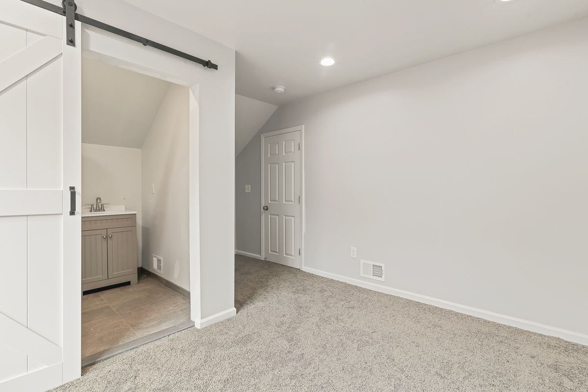 General Contractor for Denson Construction Services in Detroit, MI