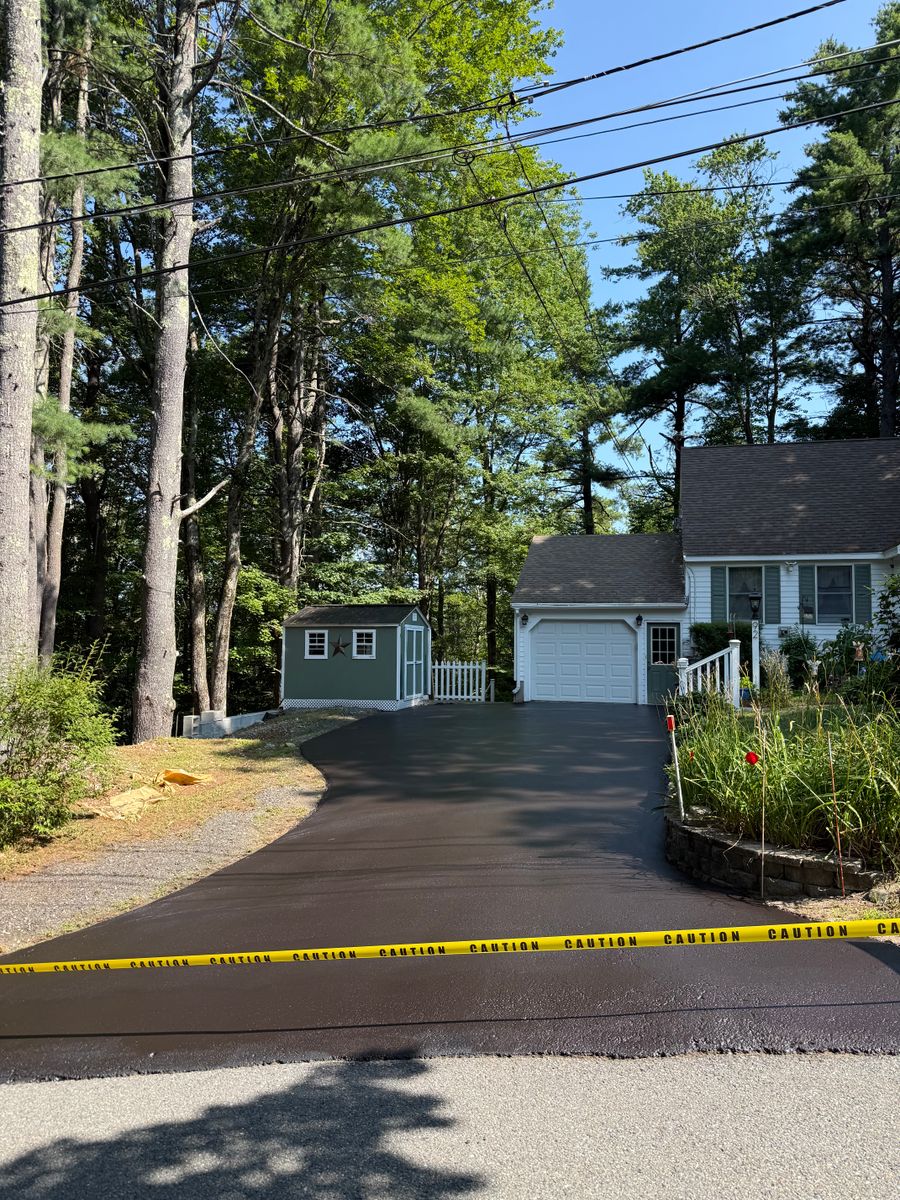 Residential Sealcoating for Supreme Sealcoating in Westminster, MA