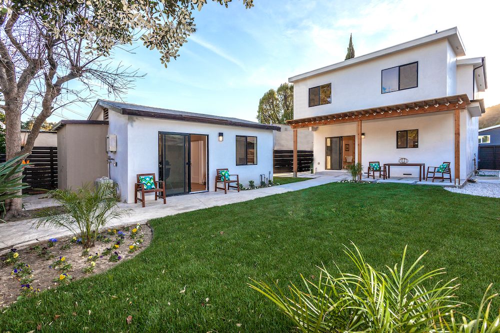 Residential Home Additions for 7J Facility Services in Houston, TX