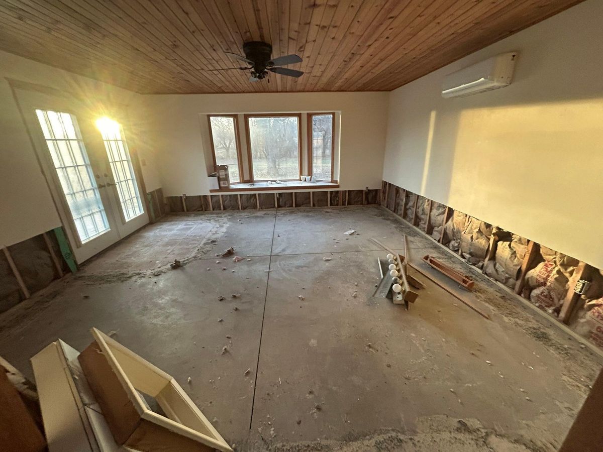 Carpentry for Blue Collar Construction and Remodeling in White City, KS