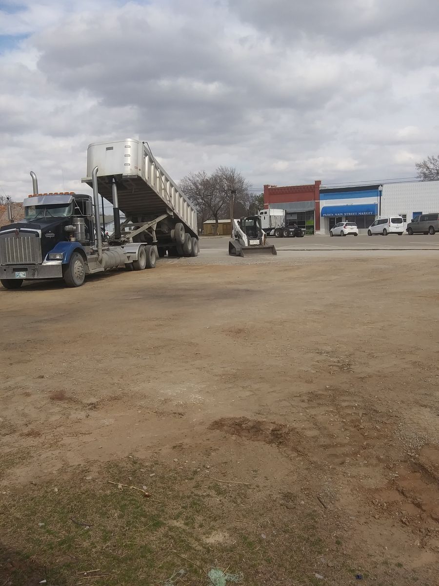 Roads & Driveways for McCormick Dozer Service in Bristow, OK