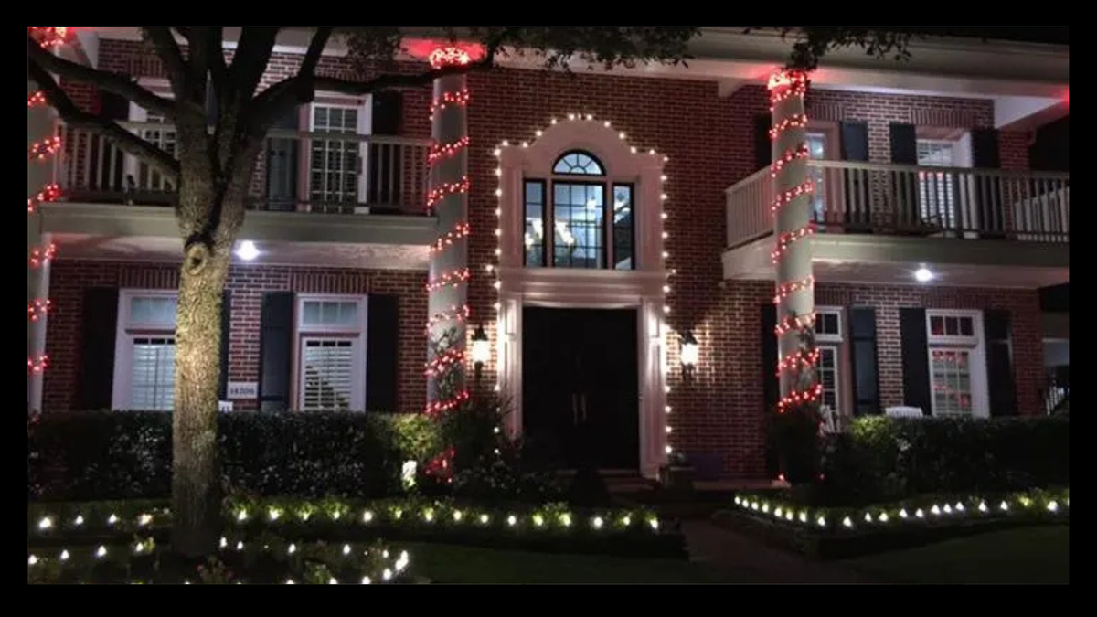  Christmas Lights Maintenance for North Star Lighting in Conroe,  TX