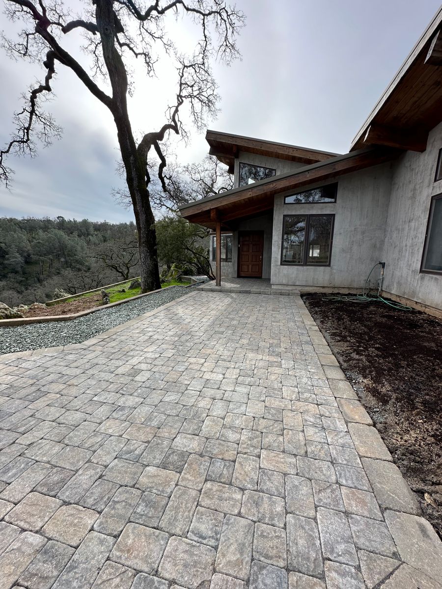 Paver installation for Diamond Landscape & Hardscape in Diamond Springs, CA