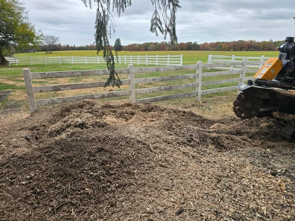 Mulch Installation for W D Giampa Lawns and Landscape Inc. in Manassas, VA