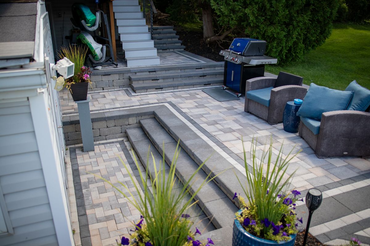 Retaining Wall Installation for Sunstone Construction in  Commerce ,  MI