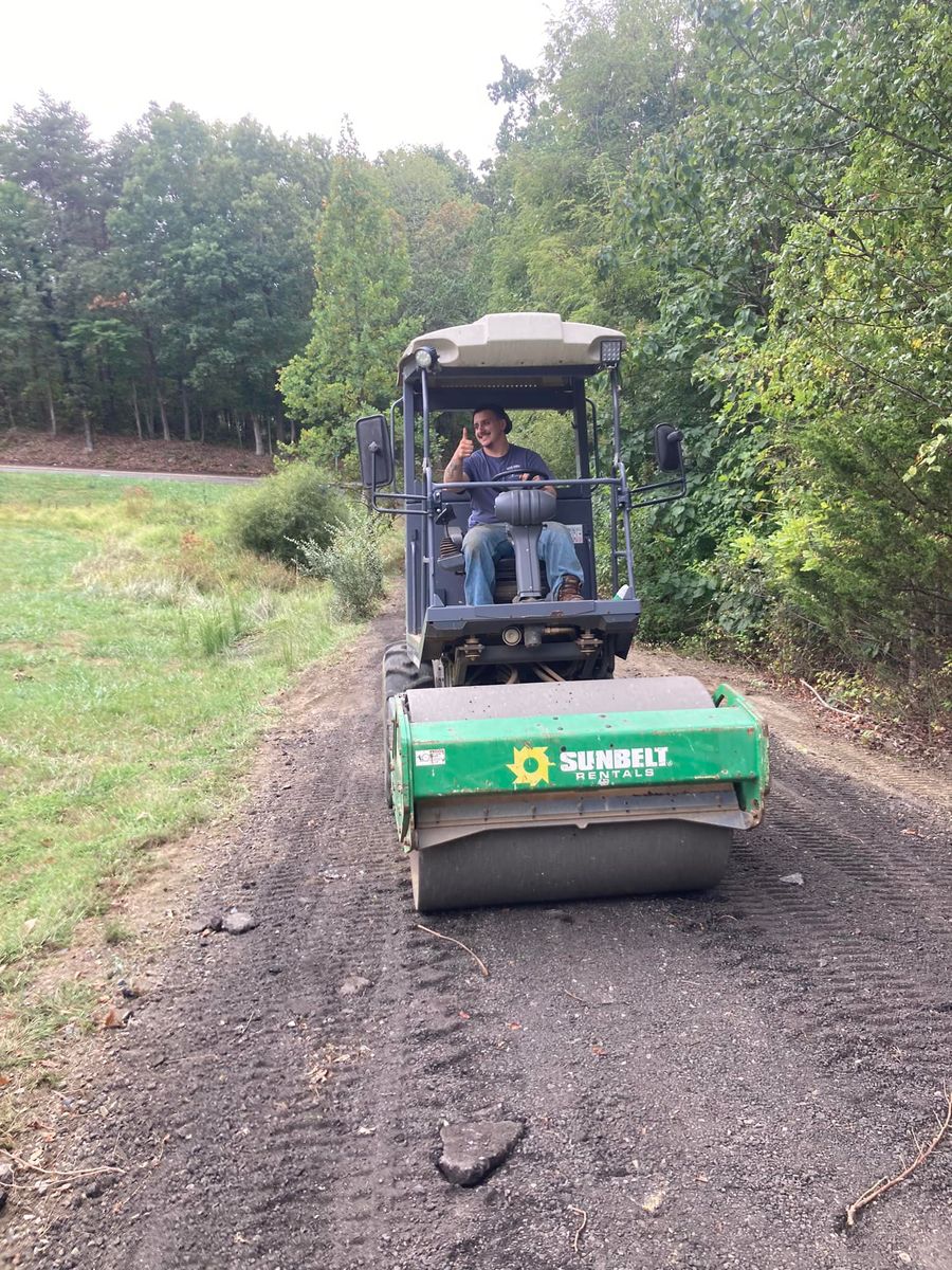 Landscaping for 9999 Building and Renovation LLC in Warrenton, VA