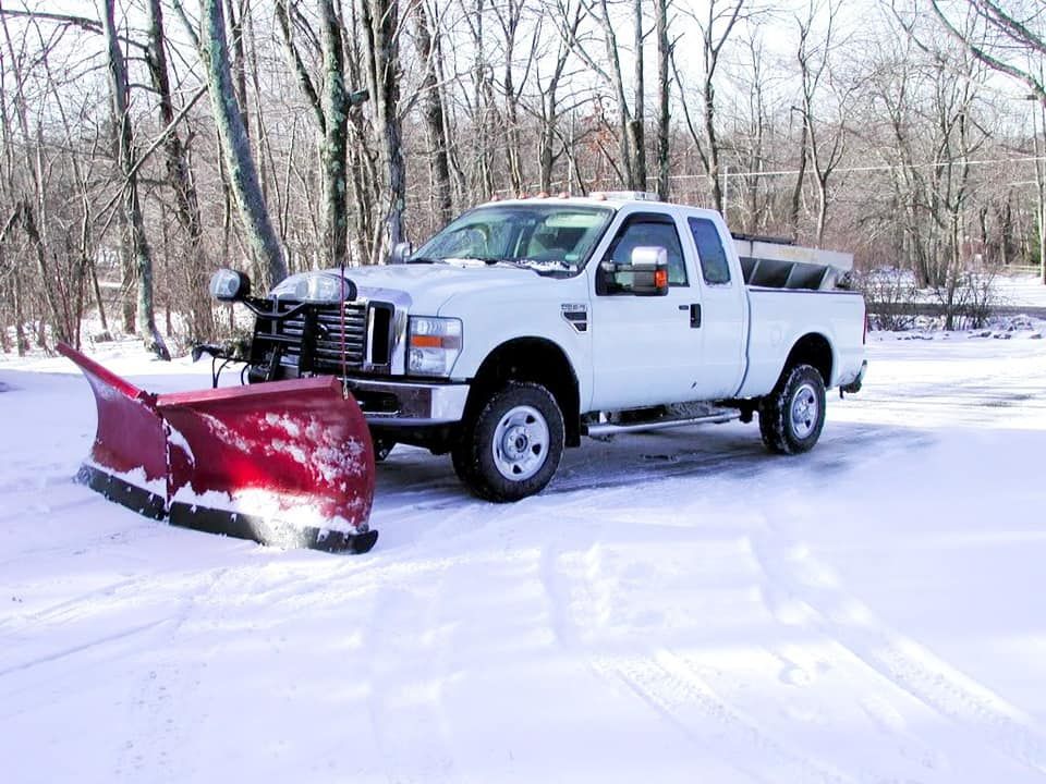 Snow Removal for LB's Lawn and Snow, LLC in Saint Cloud, MN