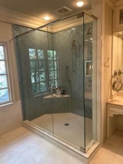 Frameless Header Systems for Pristine Shower Doors in Adairsville, GA