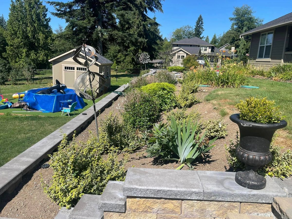 Landscape Design & Installation for B.U Landscaping in Everett, WA