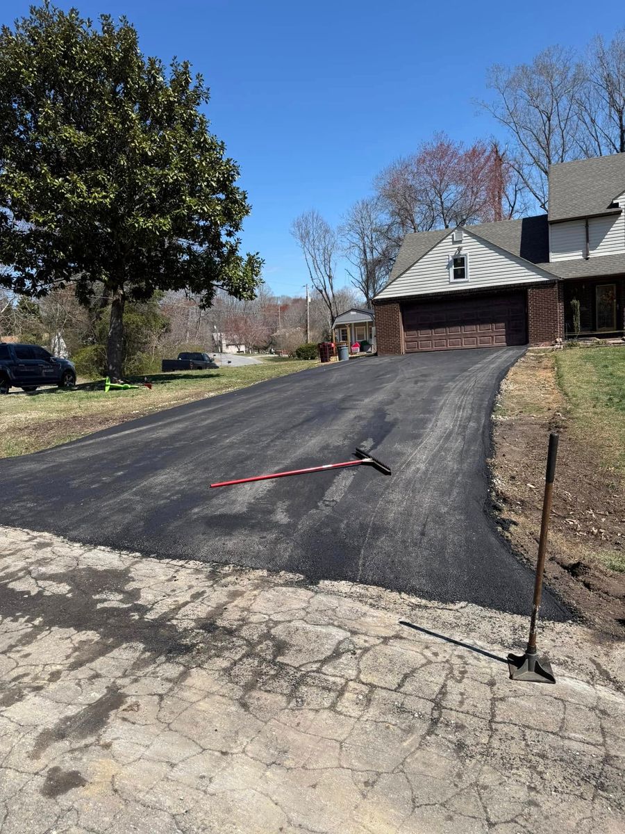 Residential Paving for Gus’s Paving and Sealcoating in Buffalo Junction, VA
