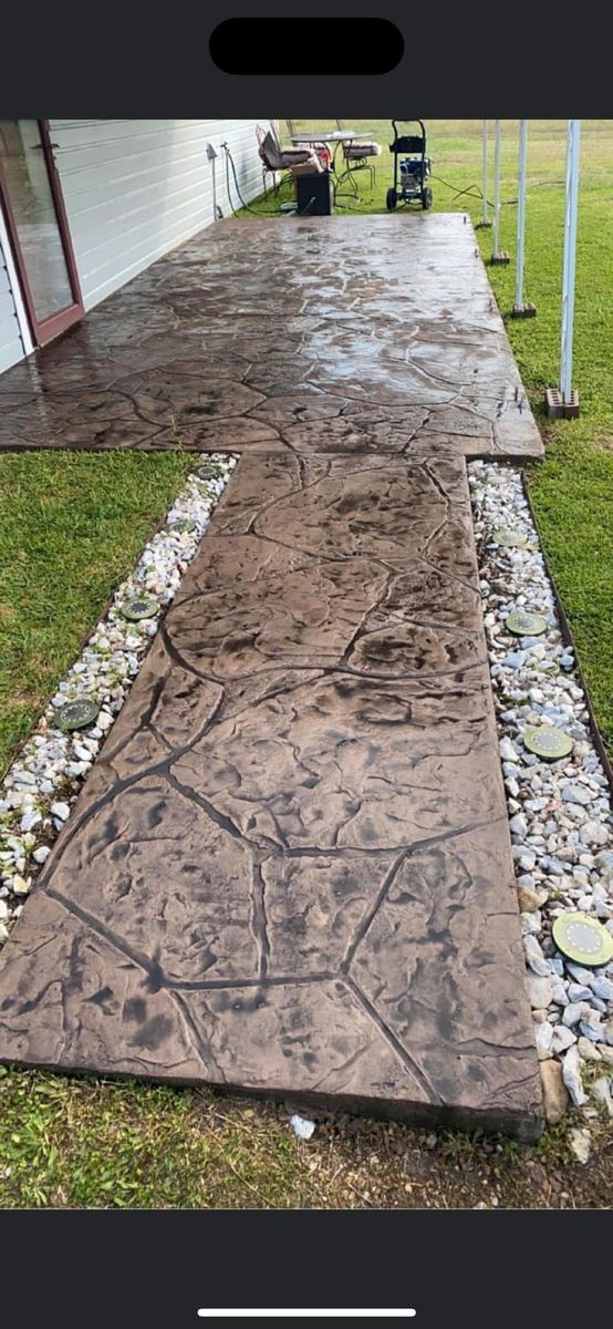 Concrete/Concrete Overlay for Tejas Elite Custom Homes in Belton, TX